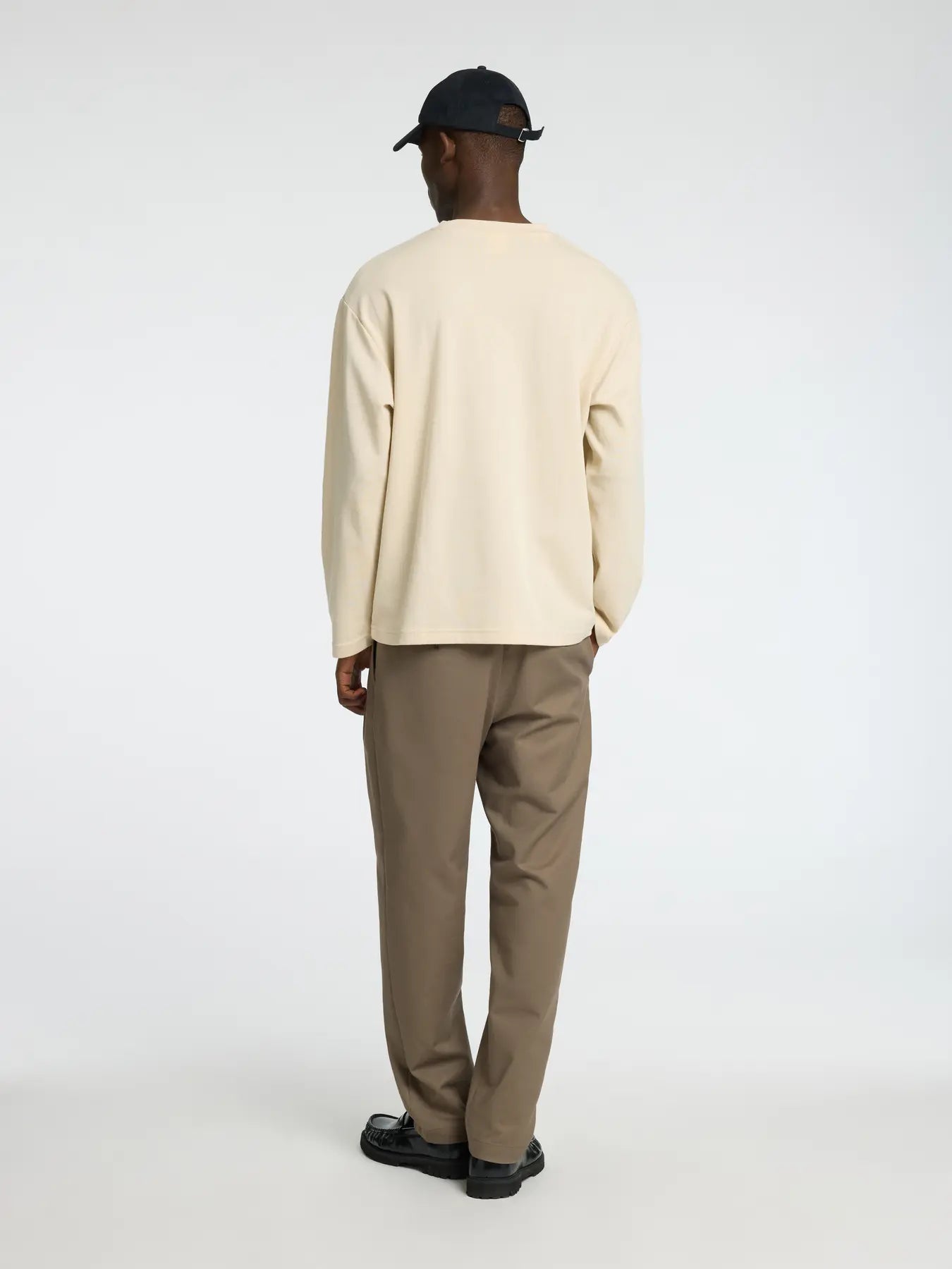 T-shirt Langærmet - Plain (300kr)